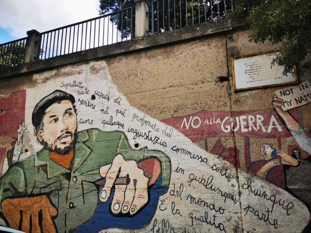 Peinture du Che Guevara à Orgosolo
