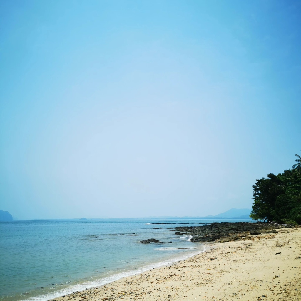 Ao Lo Dang beach